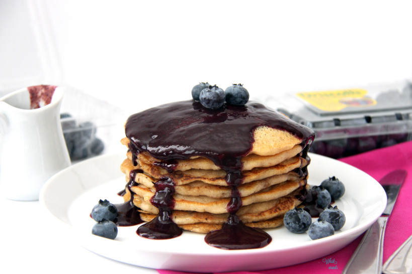 Blueberry Pancakes (gluten free, vegan)