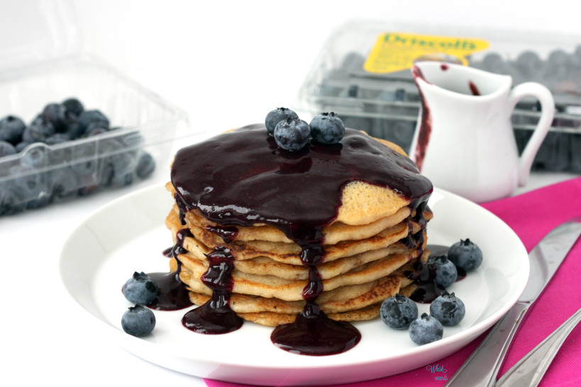 Blueberry Pancakes (gluten free, vegan)