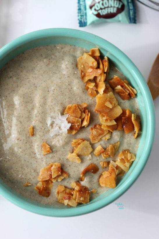 Salted Toasted Coconut Smoothie Bowl (vegan, gluten free)