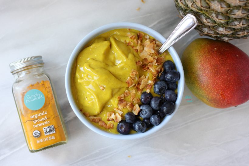 Tropical Turmeric Smoothie Bowl