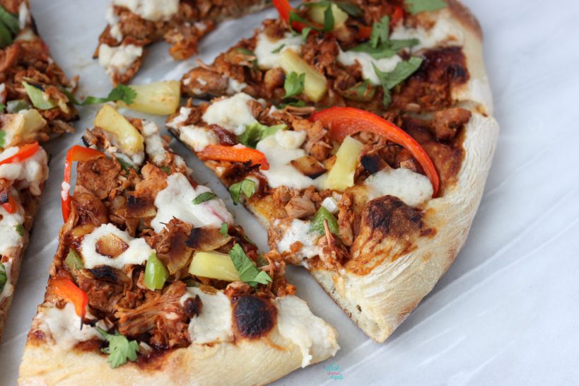 Vegan BBQ Pulled Pulled Pork Pizza