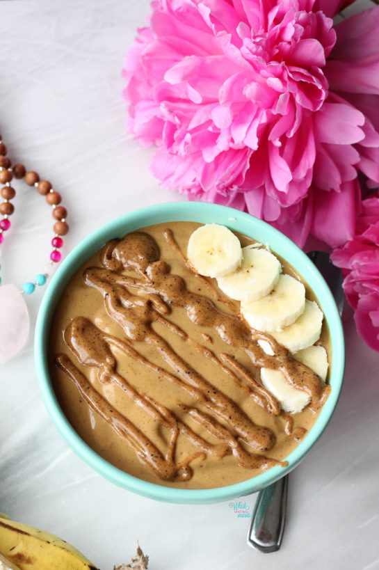 Chocolate Banana Turmeric Smoothie Bowl