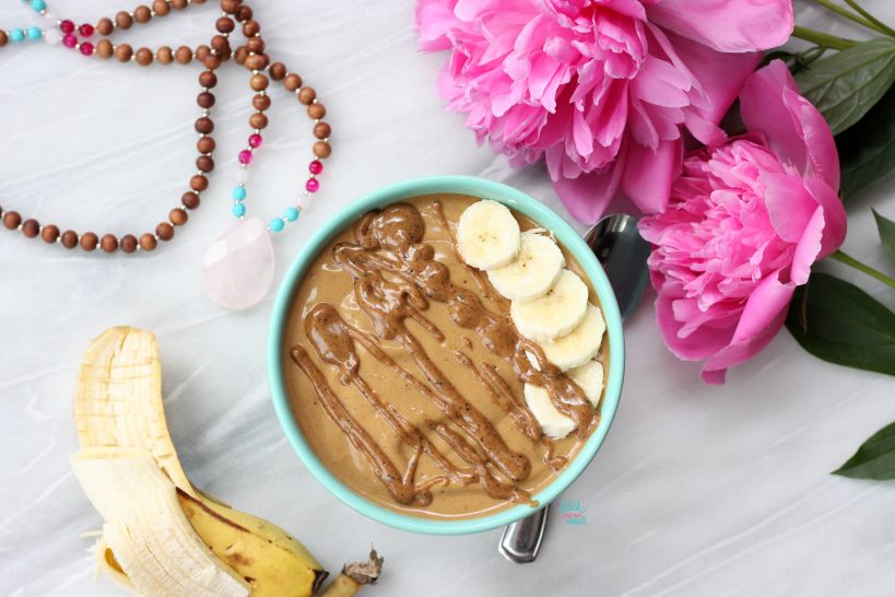 Chocolate Banana Turmeric Smoothie Bowl