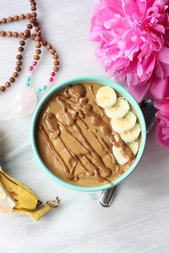 Chocolate Banana Turmeric Smoothie Bowl