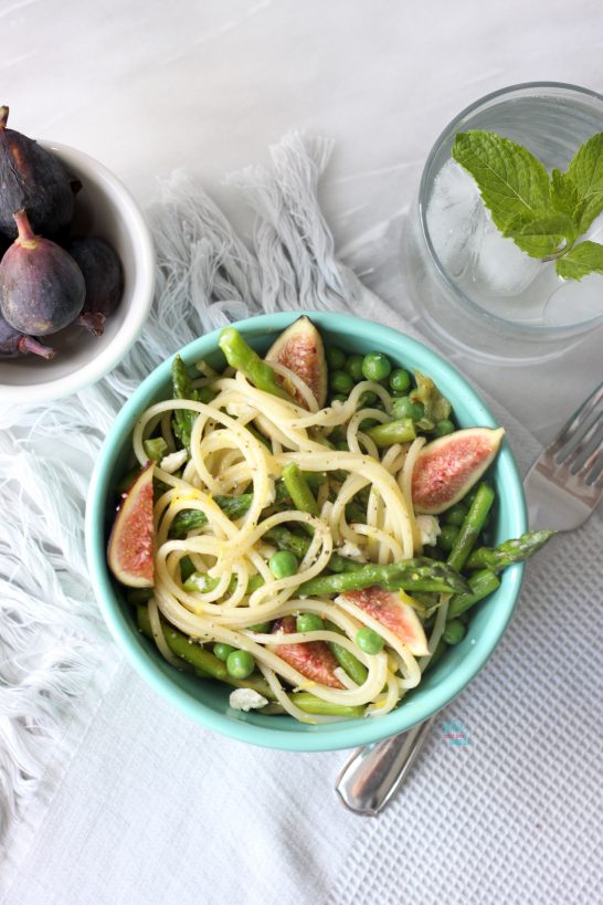 Pasta with Asparagus and Figs, Peas! 