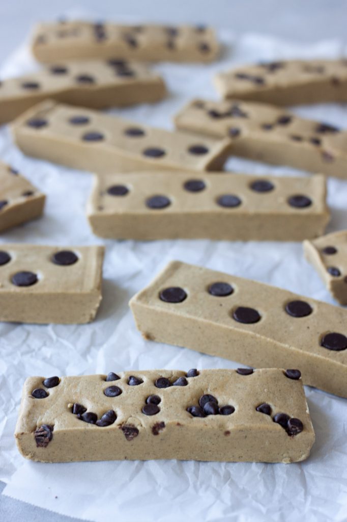 Easy PB Protein Bars, A Whisk and Two Wands