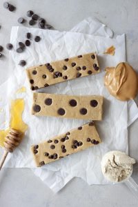 Easy PB Protein Bars, A Whisk and Two Wands