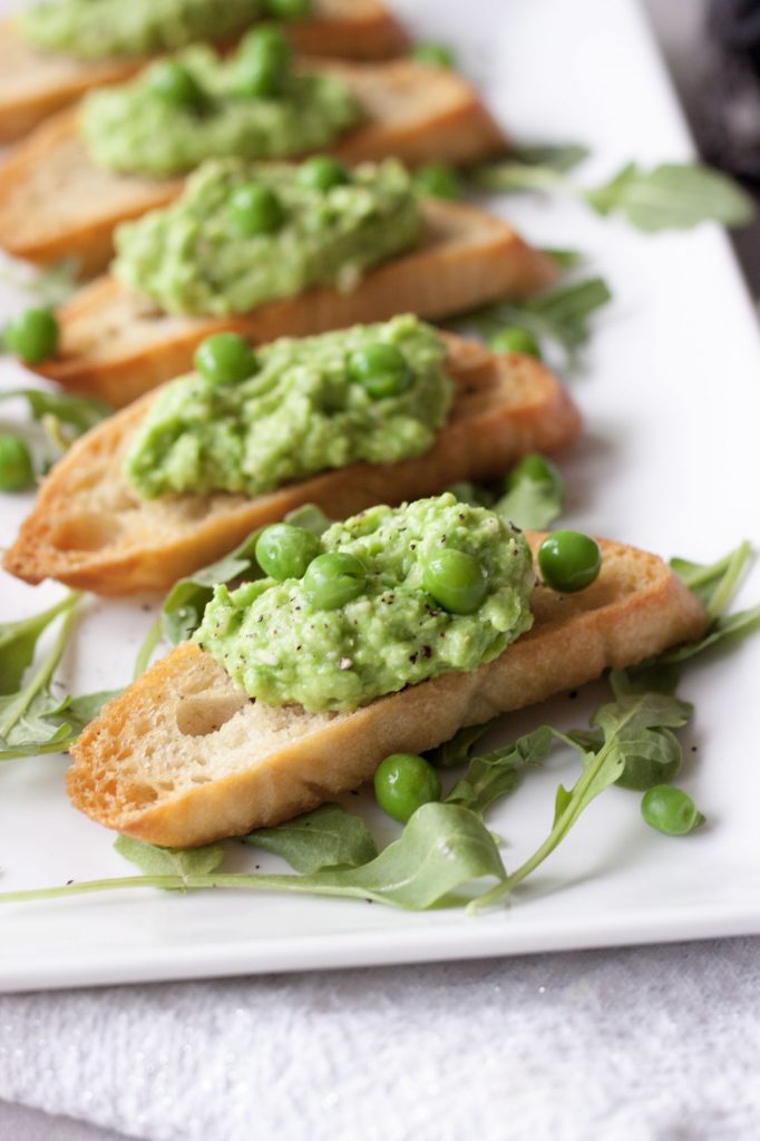 Crostini with Fresh Pea Pesto - A Whisk and Two Wands