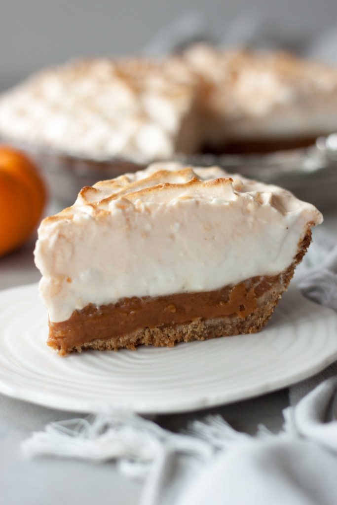 Vegan Marshmallow Meringue Pumpkin Pie