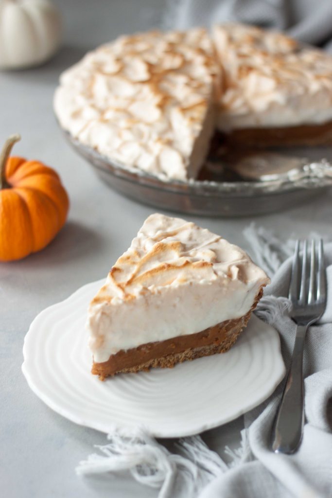 Vegan Marshmallow Meringue Pumpkin Pie