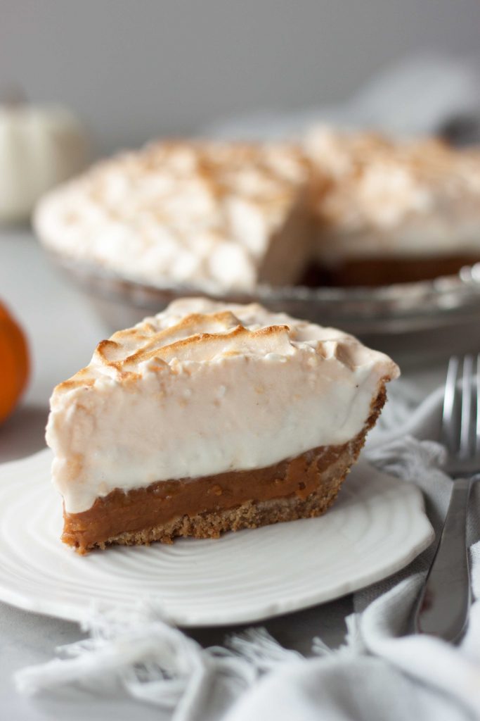 Vegan Marshmallow Meringue Pumpkin Pie