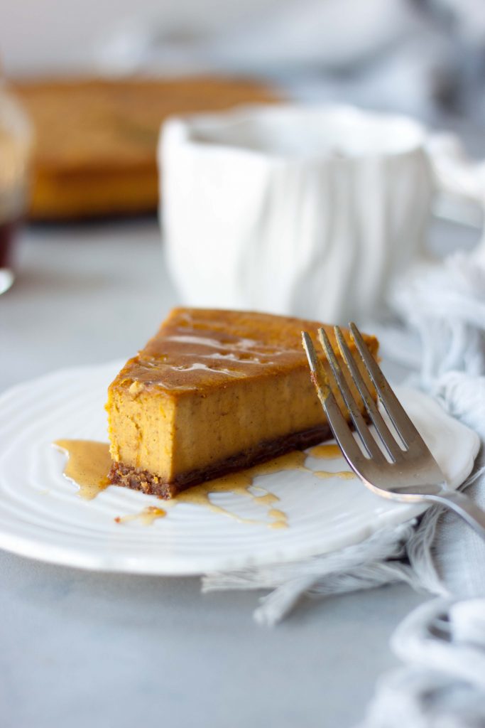 Vegan Baked Pumpkin Chai Cheesecake