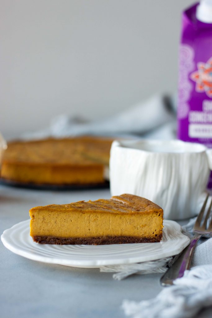 Vegan Baked Pumpkin Chai Cheesecake