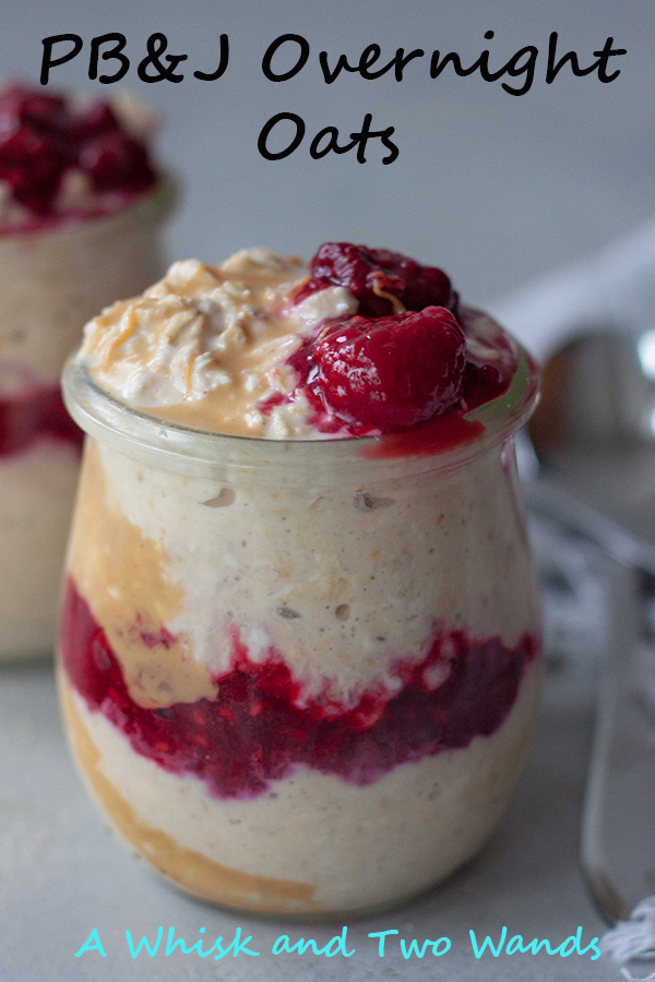 Peanut Butter Raspberry Overnight Oatmeal