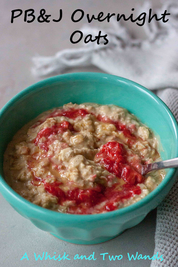 Peanut Butter Strawberry Overnight Oatmeal