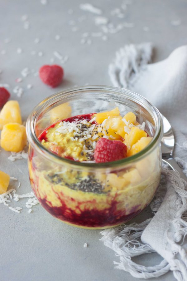 turmeric oats and berries