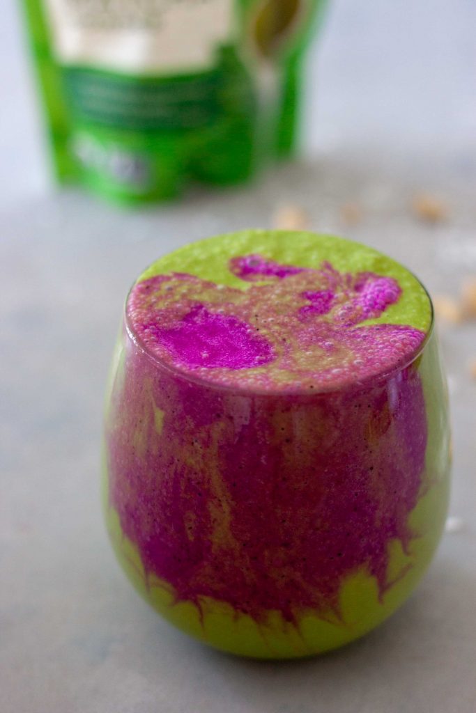 Pitaya Matcha Green Superfood Smoothie