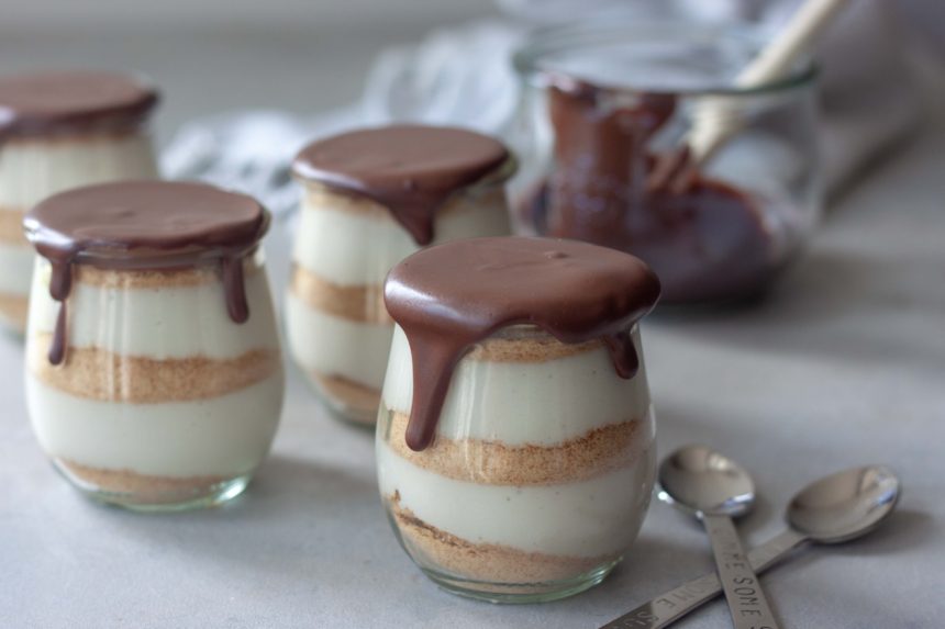 Eclair Custard Cups