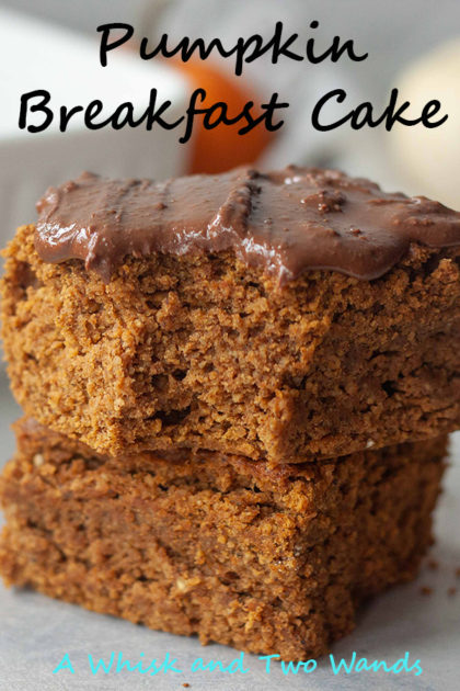 Pumpkin Breakfast Cake is basically baked oatmeal but fluffier and cake like. Same simple ingredients t only takes minutes to make, is great for meal prep, and is gluten free with a vegan friendly option.