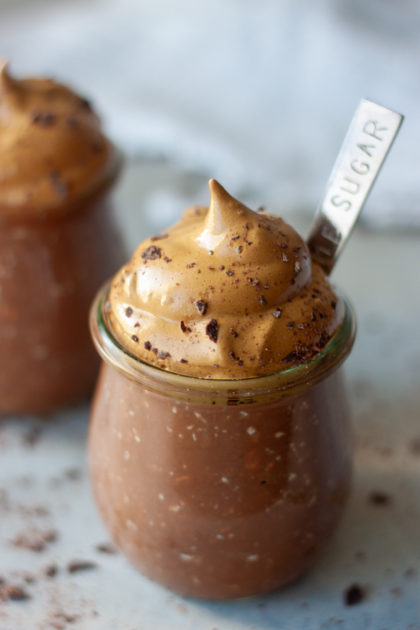 Cloud Coffee Mocha Overnight Oats in jars with spoon