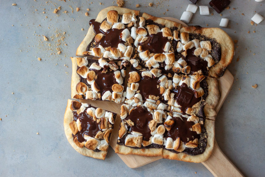 Sliced Sourdough S'more Pizza on pizza board